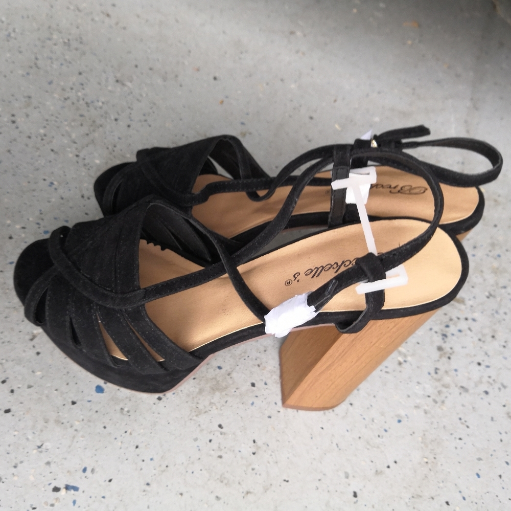 Breckelle platform heels 7